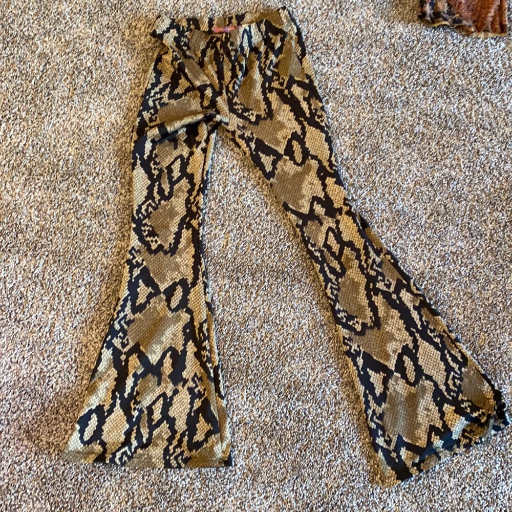 Snakeskin bells